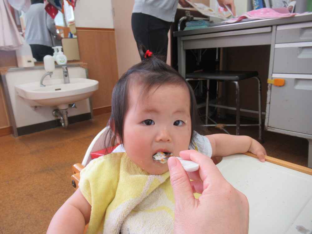 給食を