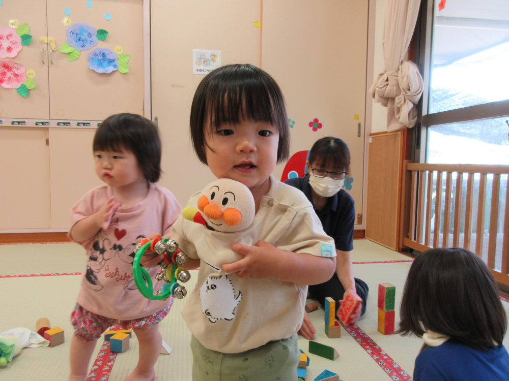 室内遊びの様子