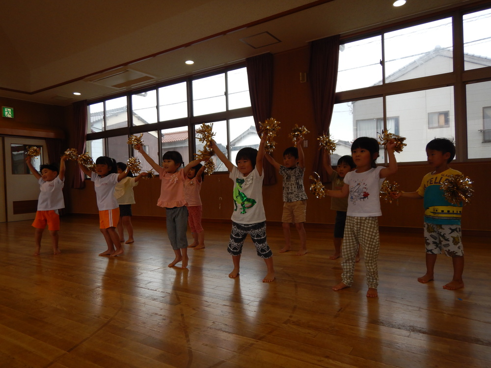 ダンスを踊っている