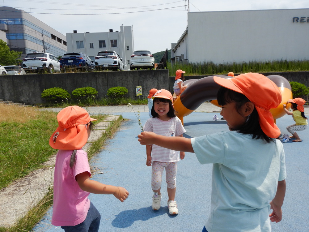 あすてらす公園で遊んでいる