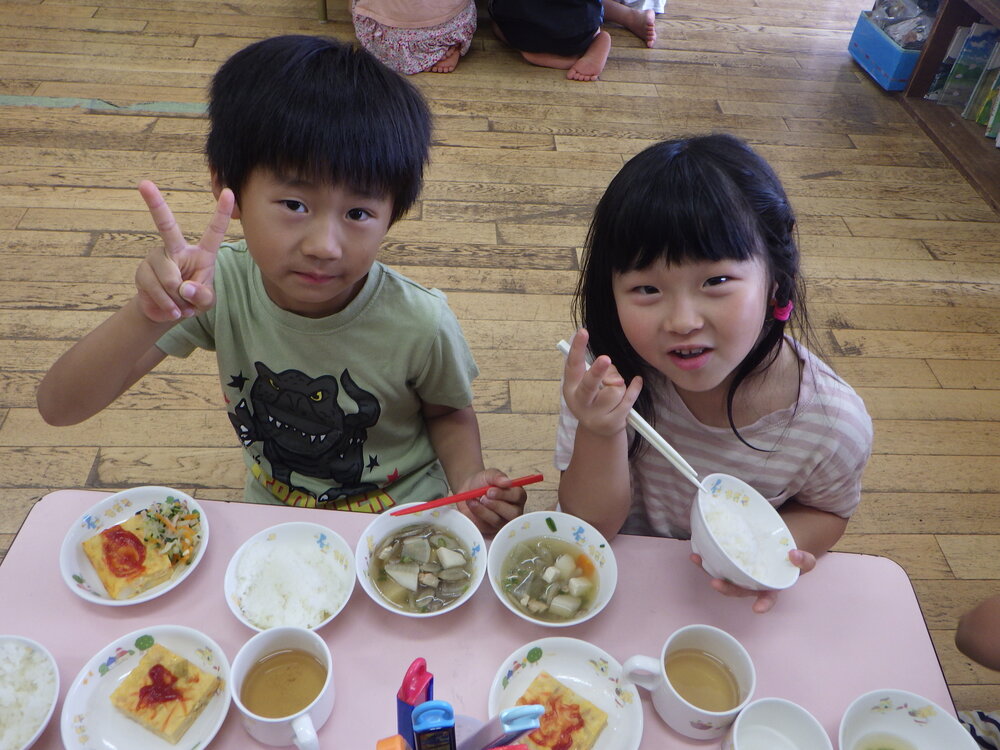 給食