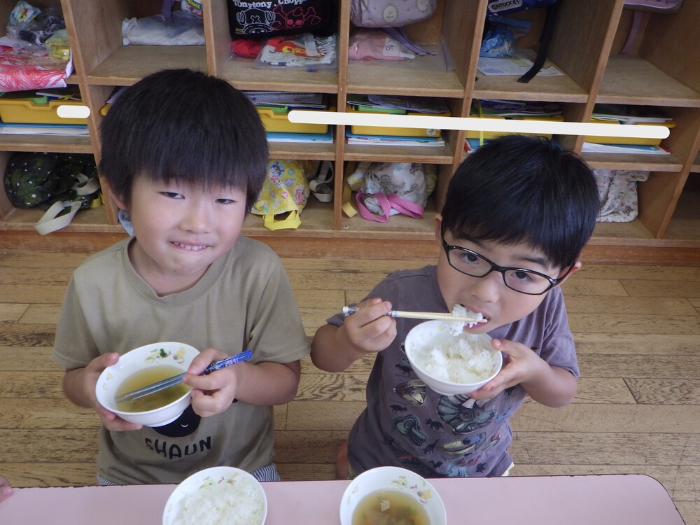 給食