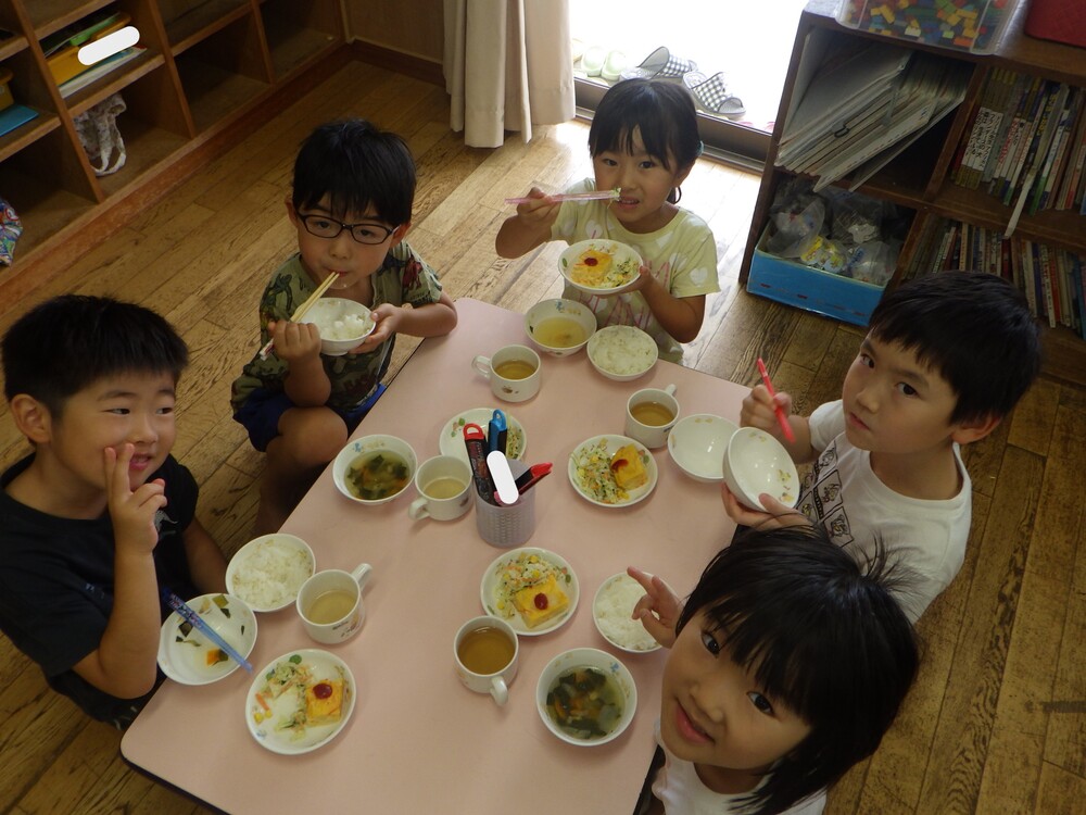 給食