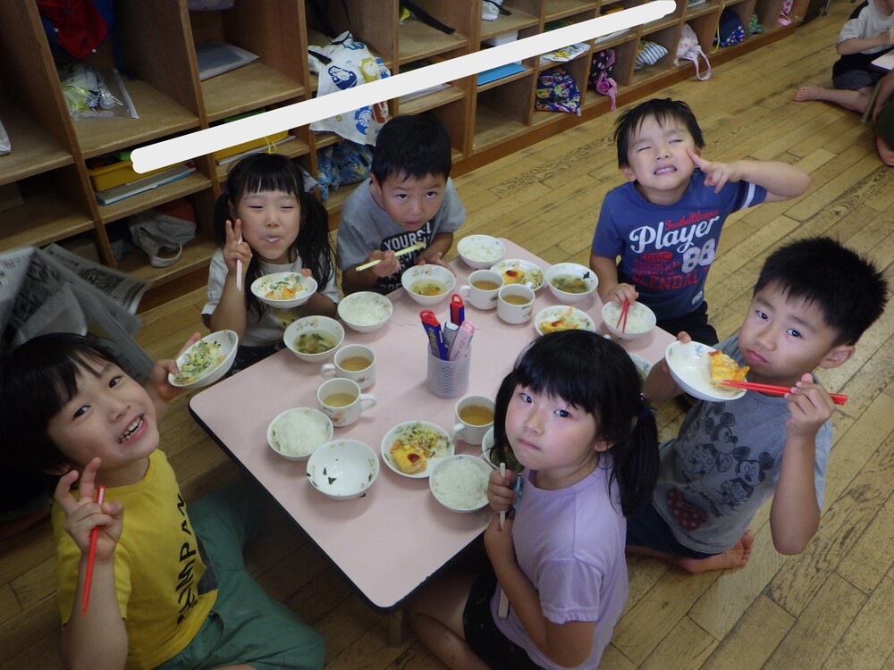給食
