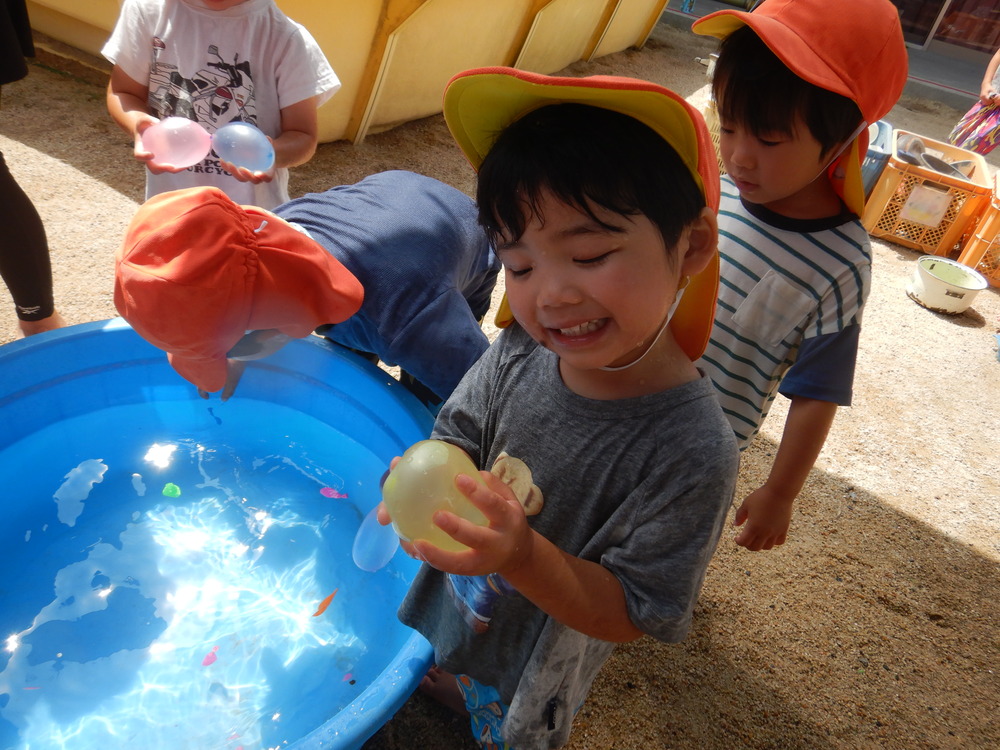 水風船