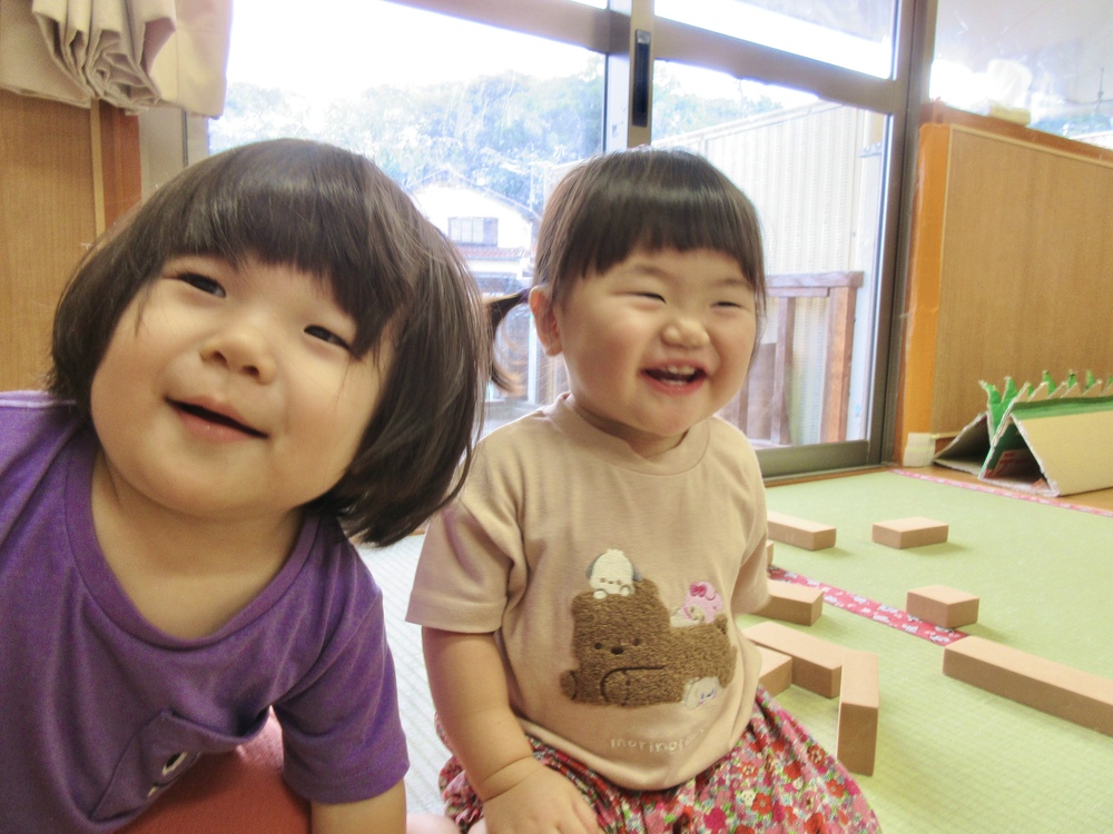 ソフトブロックで遊ぶ様子