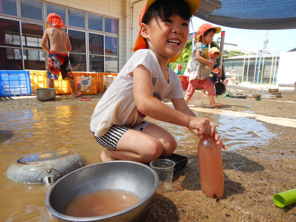 色水あそび