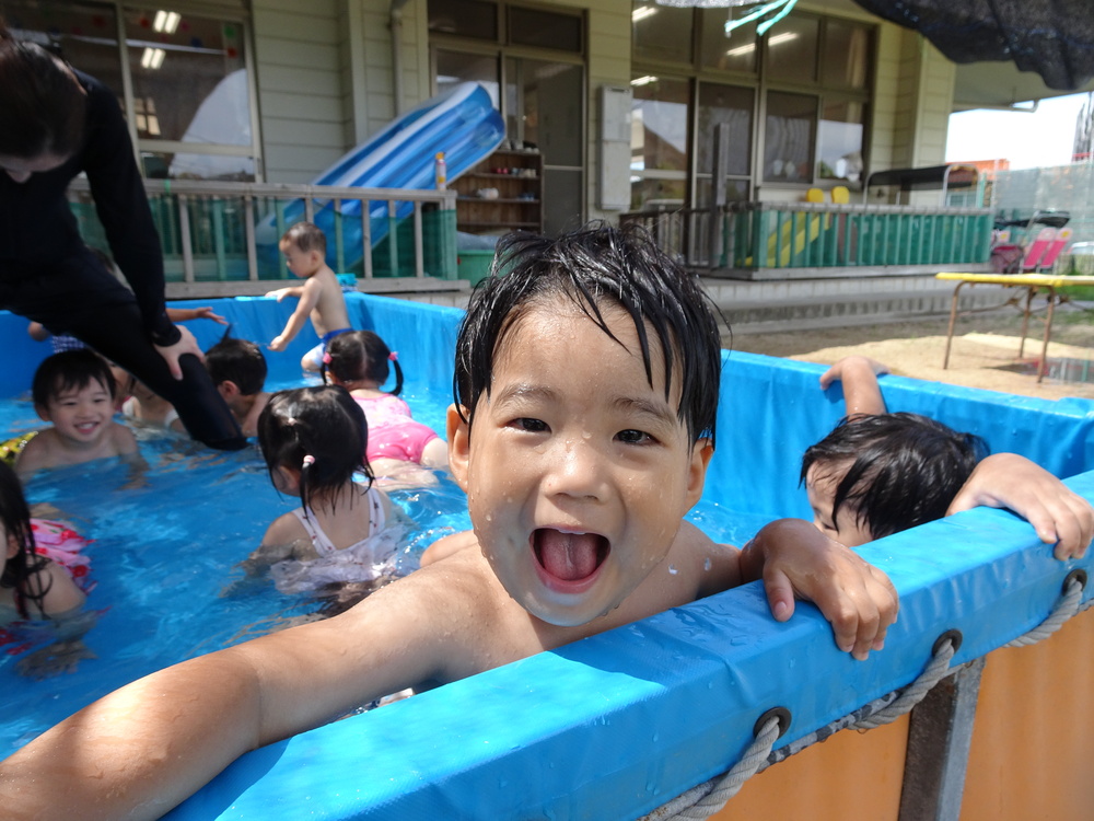 氷とプール (10)