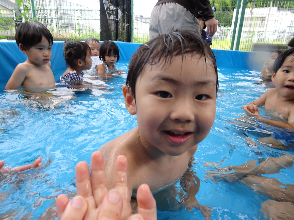 プールあそび (3)