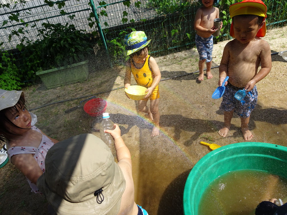 水遊びとプール (3)