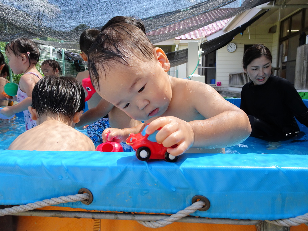 水遊びとプール (8)
