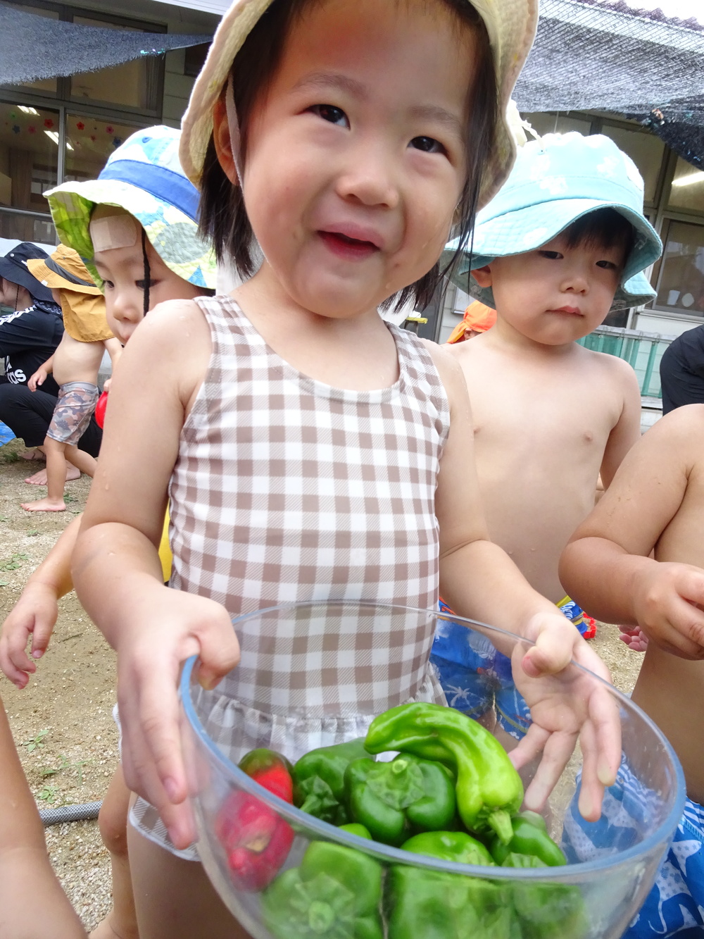 泥んこ　プール　シャワー　保育園 プール遊び☆ | 相愛保育園