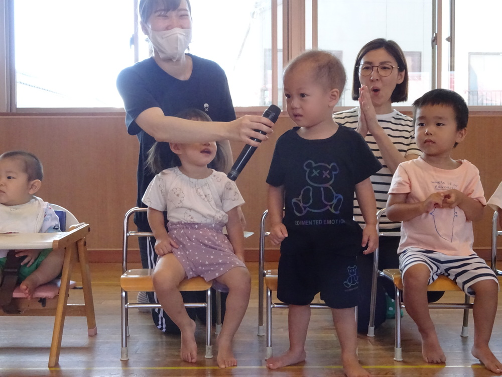 今月の誕生児 (2)