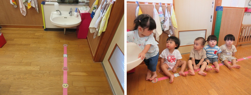 手を洗っている