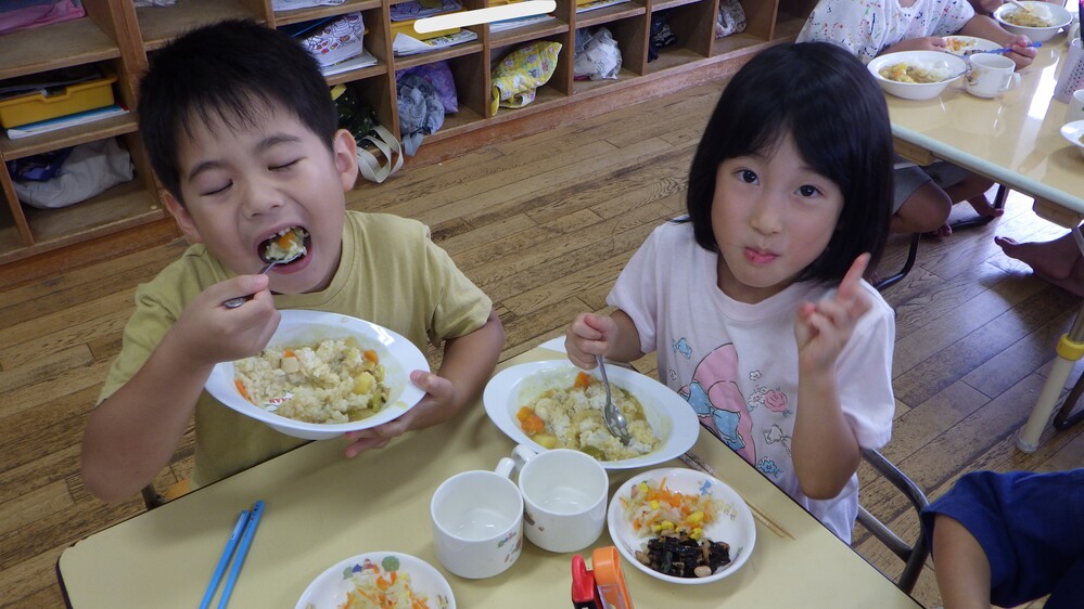 給食