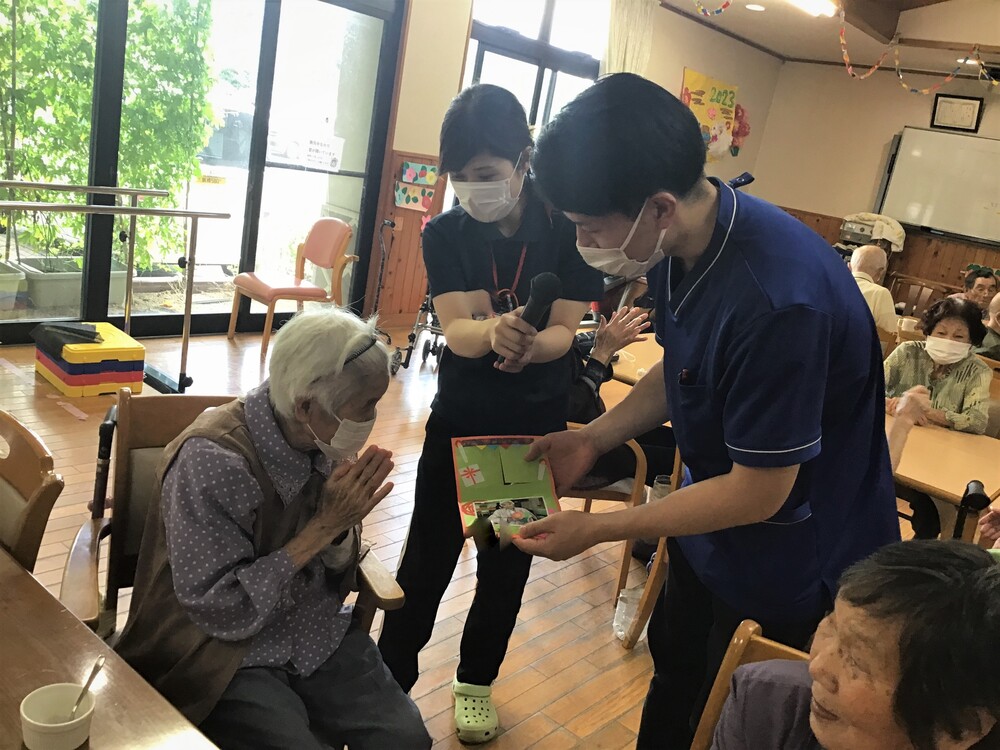 誕生日会