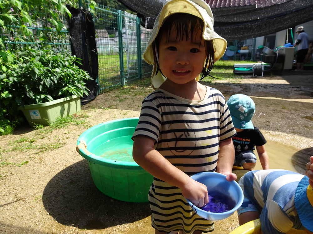 泥んこ遊び