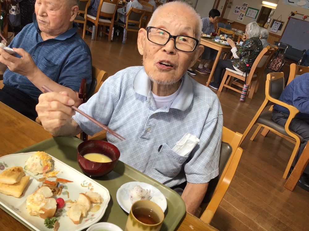 食事の様子