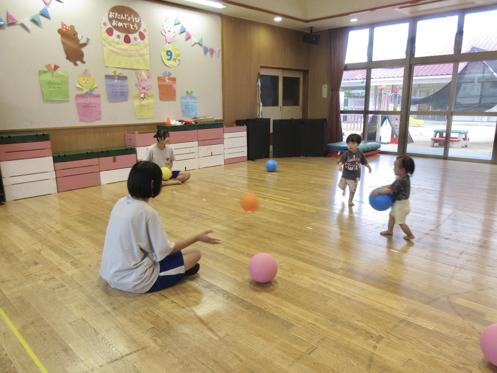 ボール遊びの様子