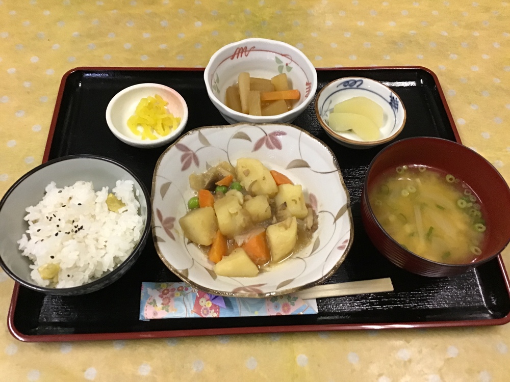 昼食