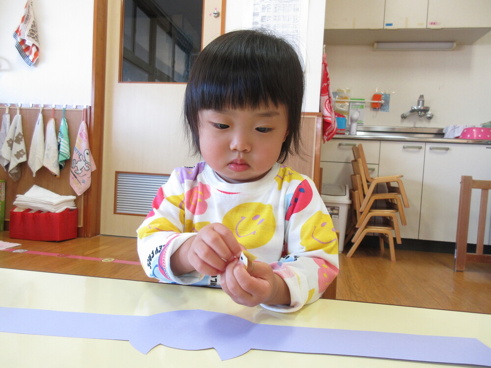 製作遊びの様子