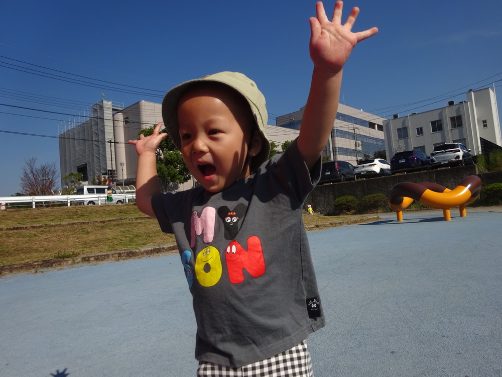 あすてらす公園で遊ぶ子ども (6)