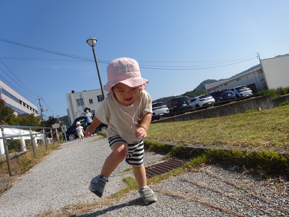 あすてらす公園で遊ぶ子ども (11)
