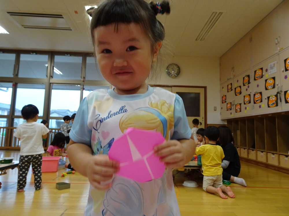 折り紙で朝顔作り (6)