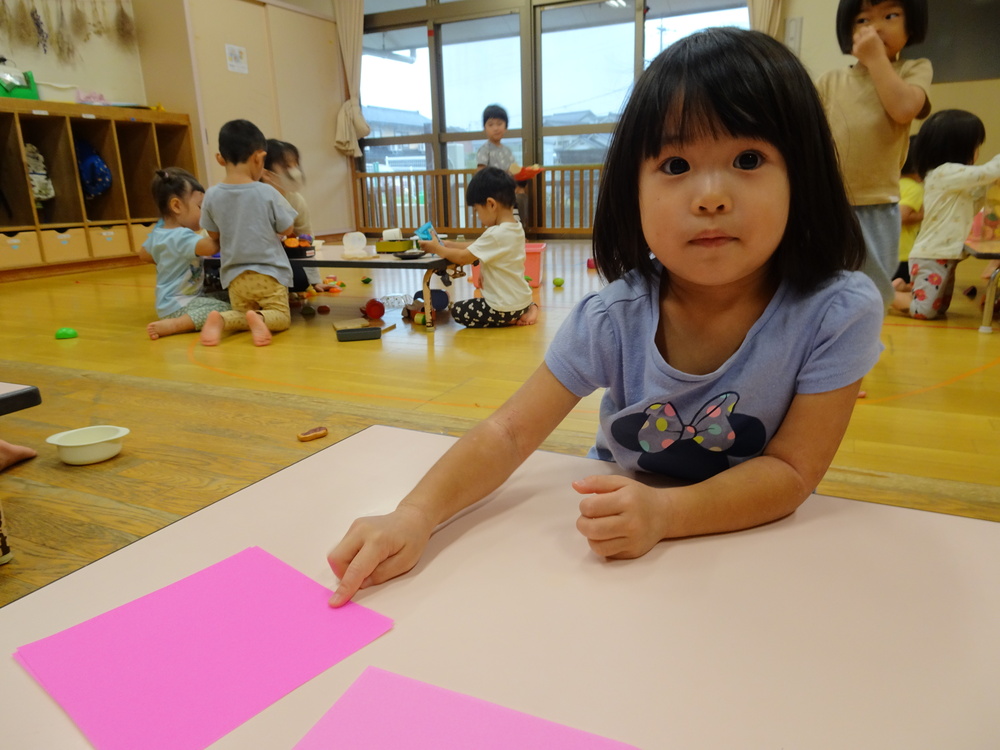 折り紙で朝顔作り (8)