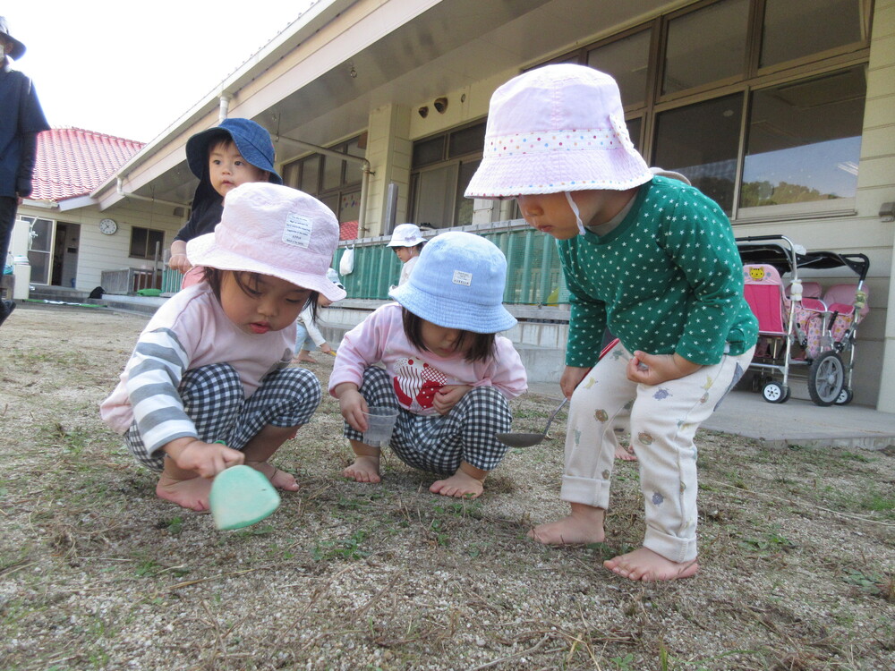 園庭遊びの様子