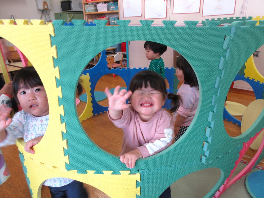 プラポイントで遊ぶ様子 