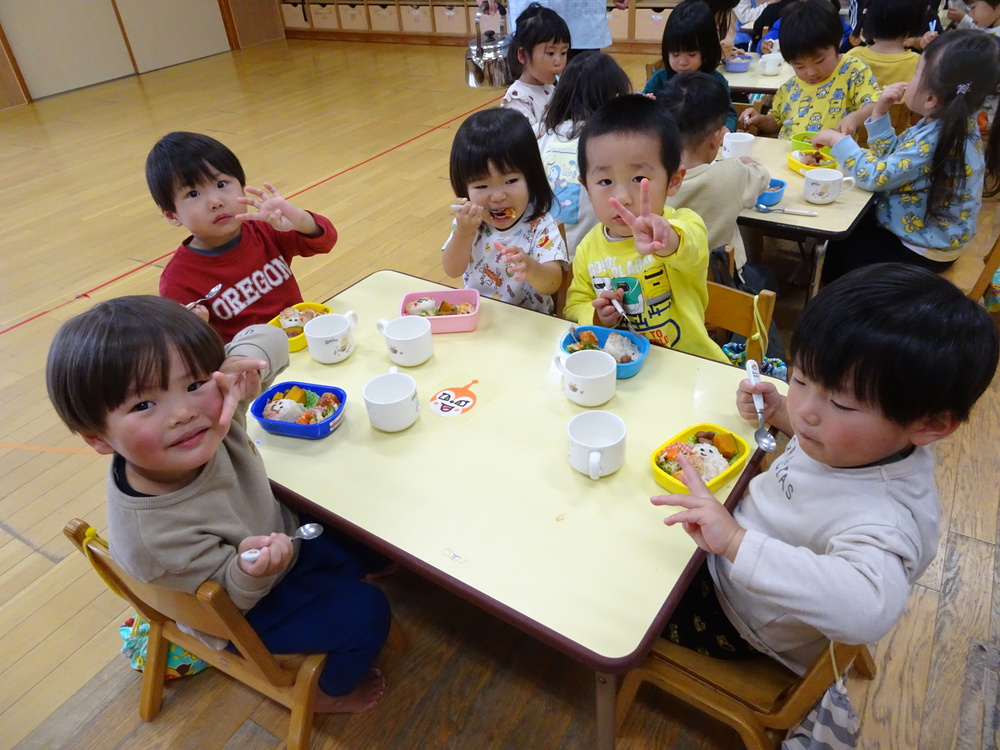 お弁当ごっこ (7)