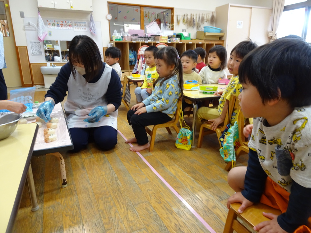 お弁当ごっこ (3)