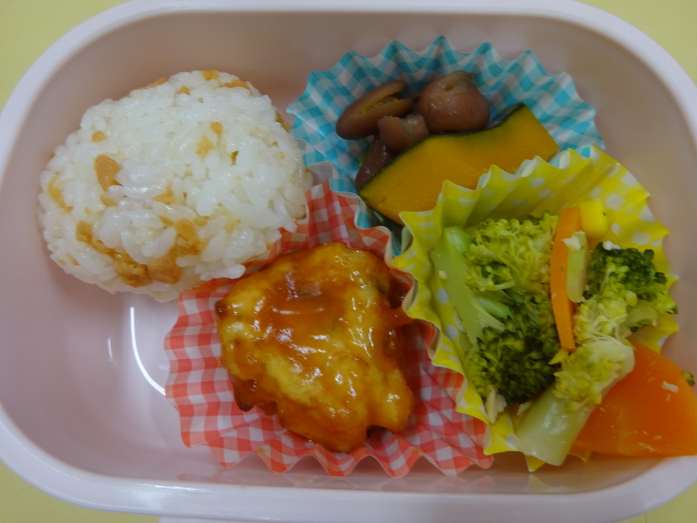 お弁当ごっこ (7)