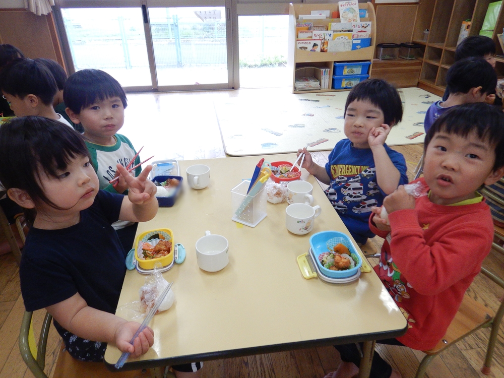おべんとうごっこ