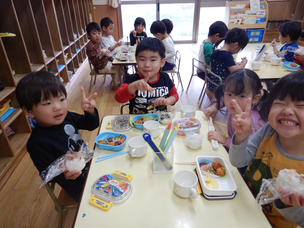 お弁当ごっこ