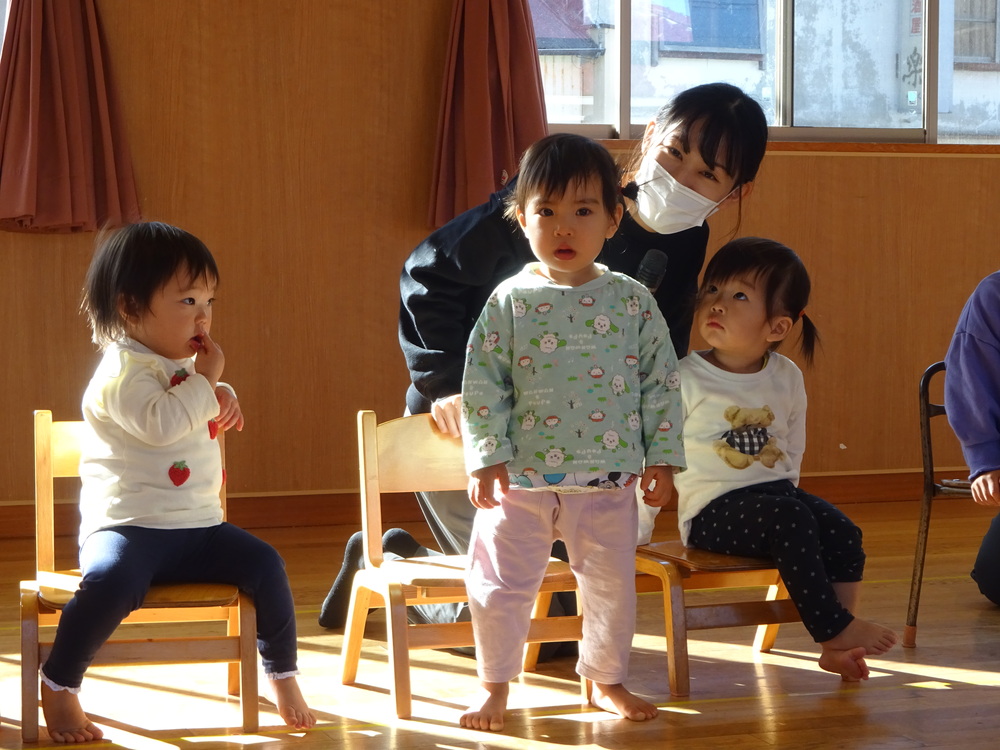 誕生児のインタビュー (2)