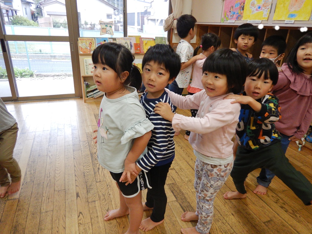 じゃんけん列車をしている