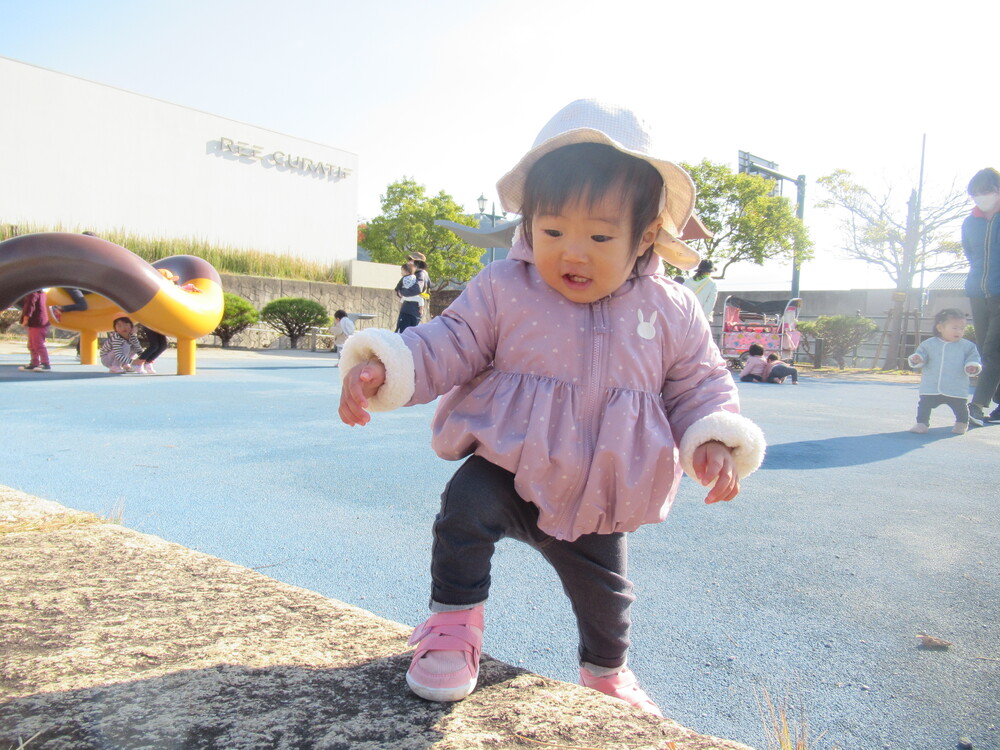 あすてらす公園で遊んでいる様子 (2)