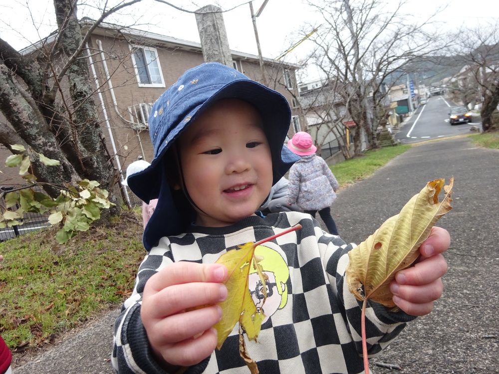 喜多の宮で遊ぶ子ども (5)