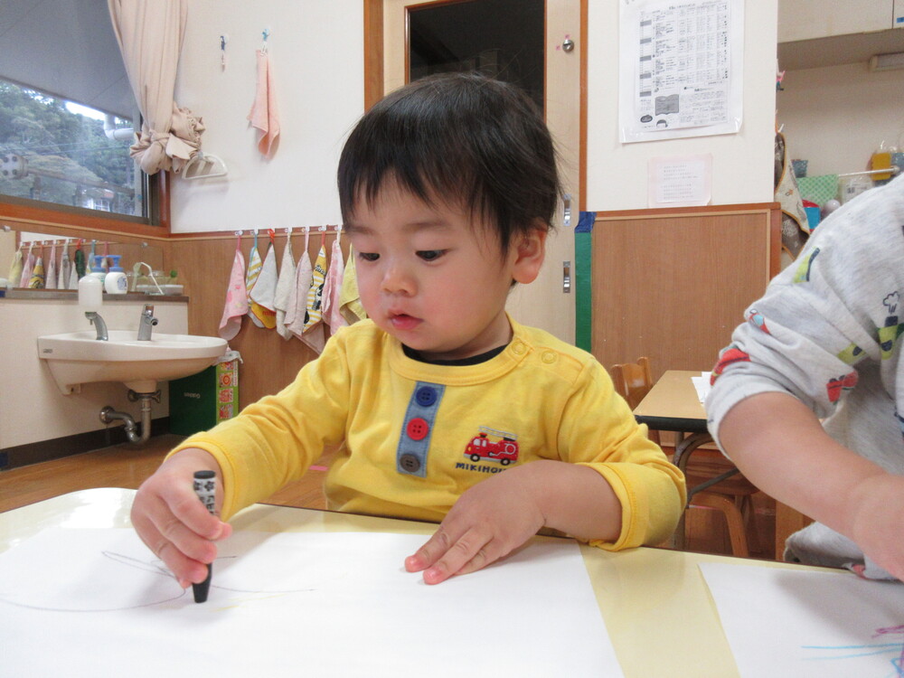 お絵描きの様子