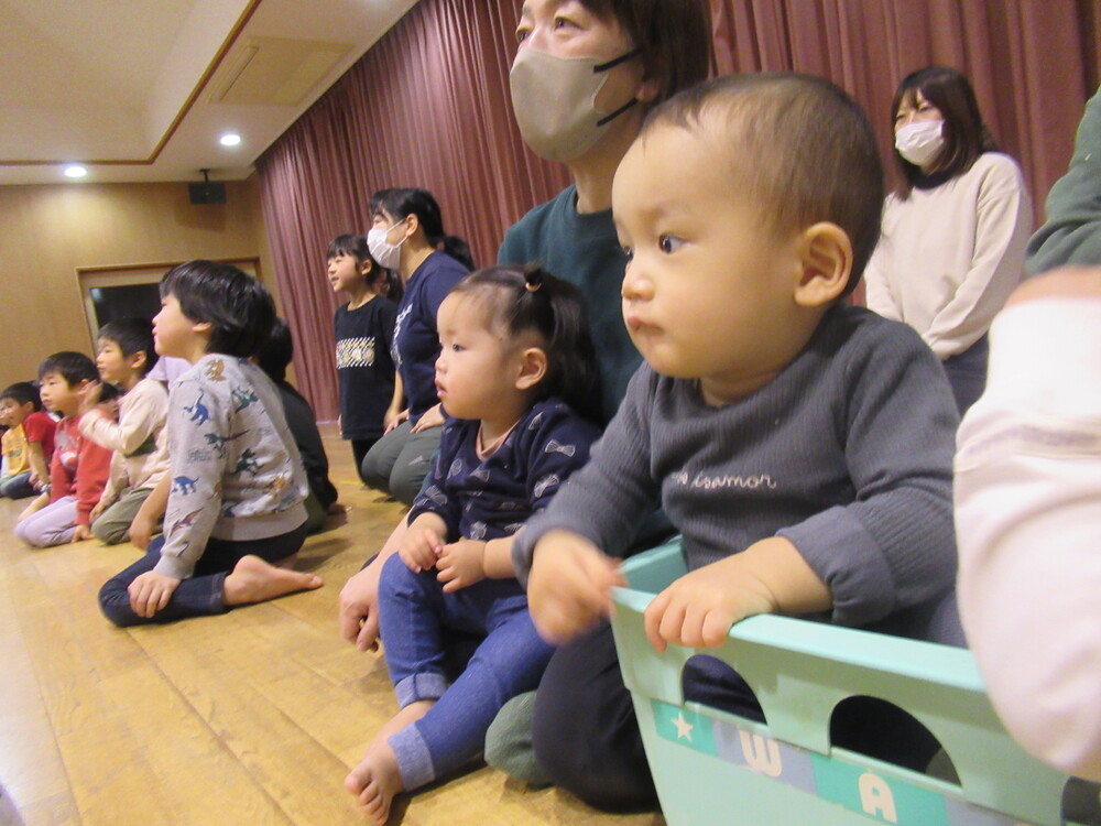 誕生会＆クリスマス会の様子 (9)