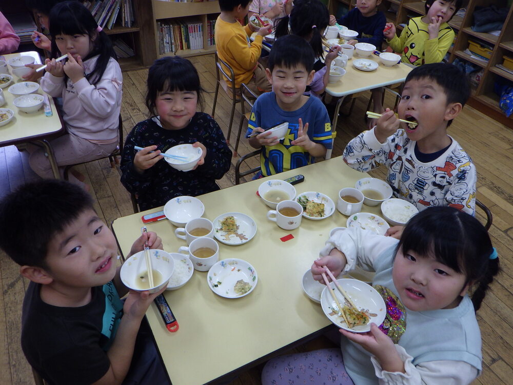 給食