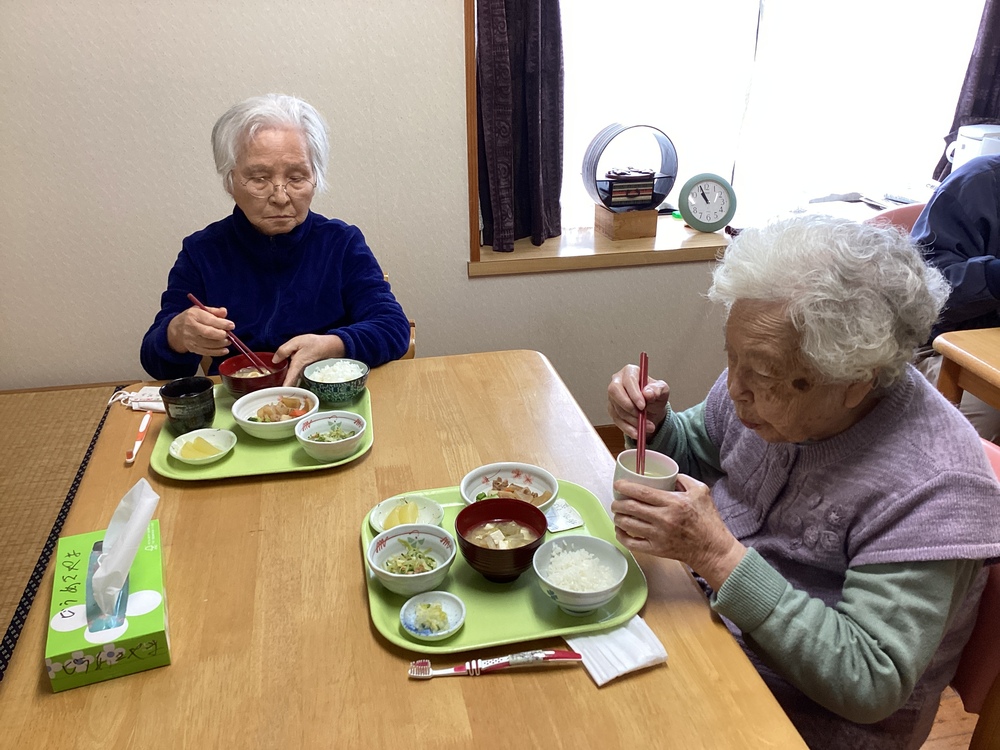 昼食