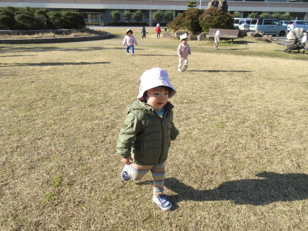 お散歩の様子(市民会館)