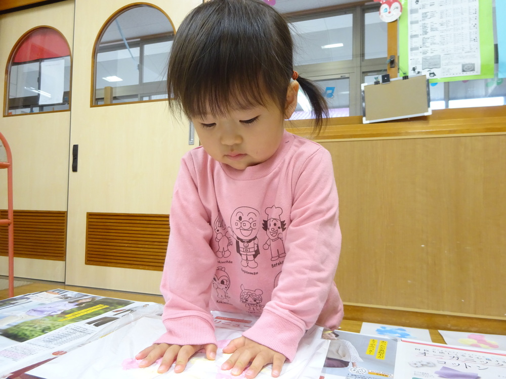 鬼のお面を作る所 (10)