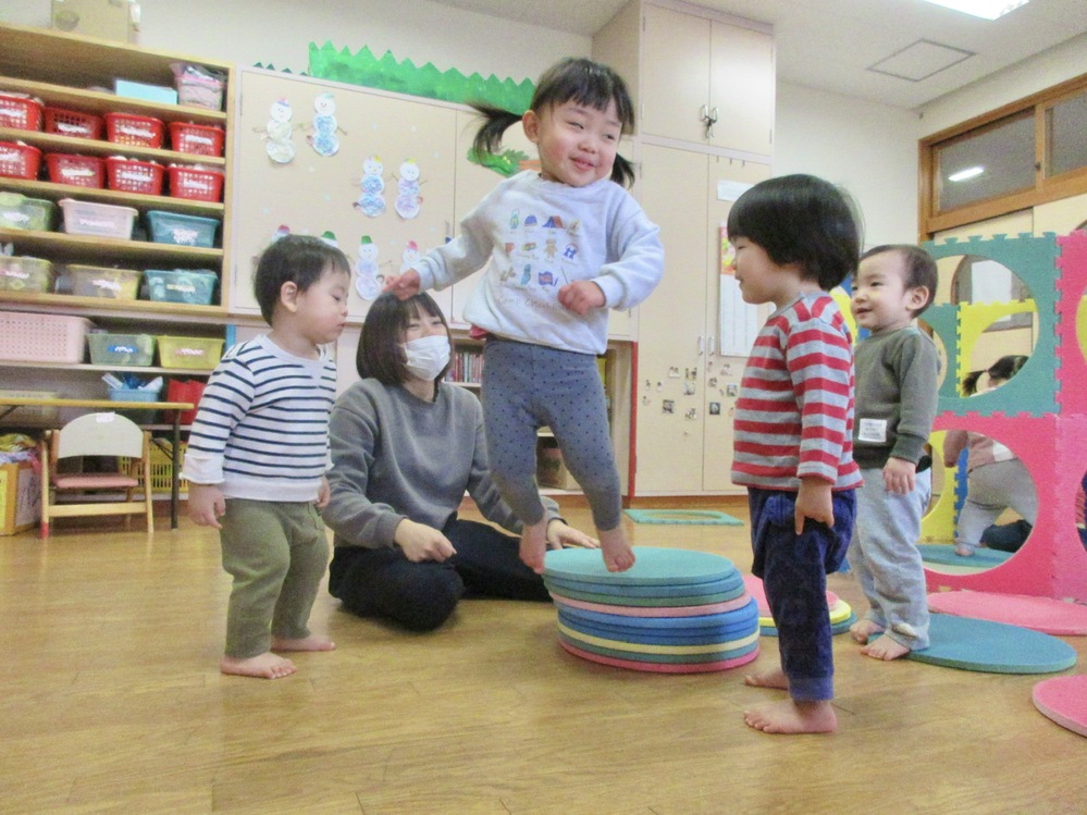 プラポイントで遊ぶ様子