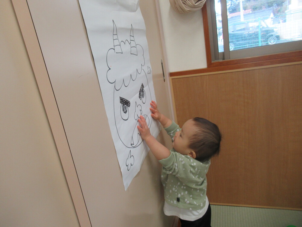 豆まきの練習 (2)