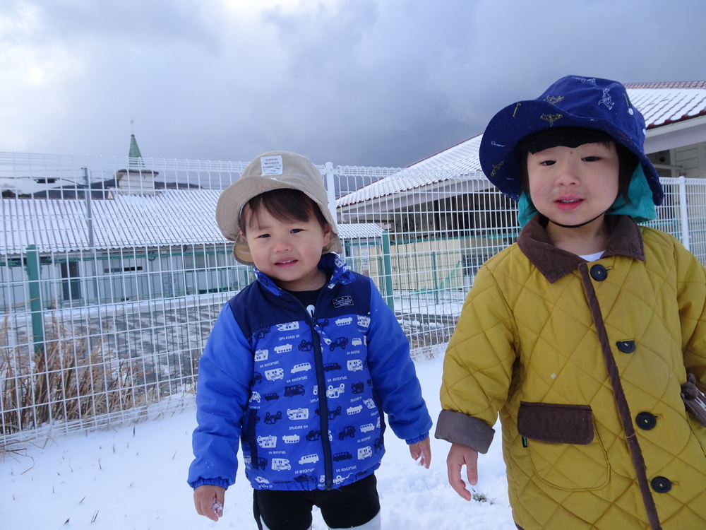 雪遊び (2)