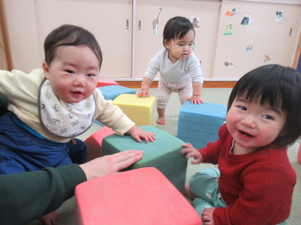 プラフォーミングで遊んでいる様子 (8)